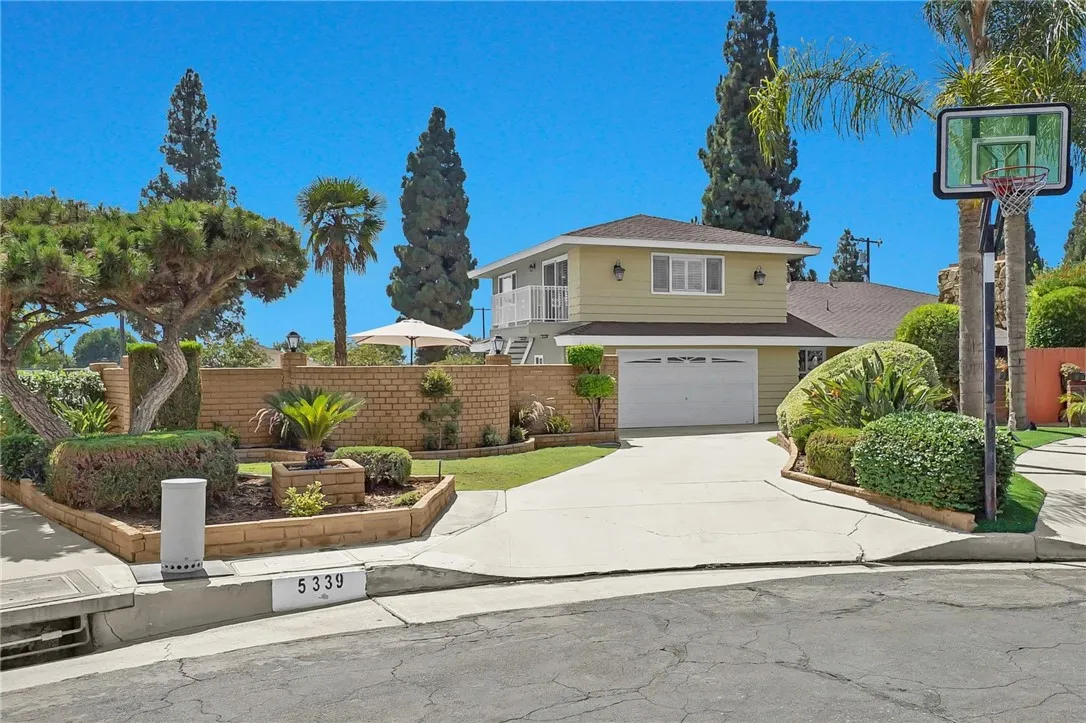 5339 Adele Avenue, Whittier, California 90601, 3 Bedrooms Bedrooms, ,3 BathroomsBathrooms,Residential,For Sale,Adele,WS25191830