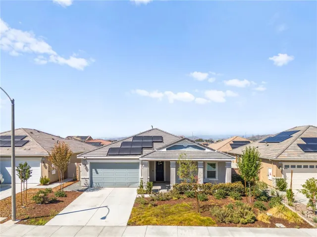 28382 Hopscotch Drive, Menifee, California 92585