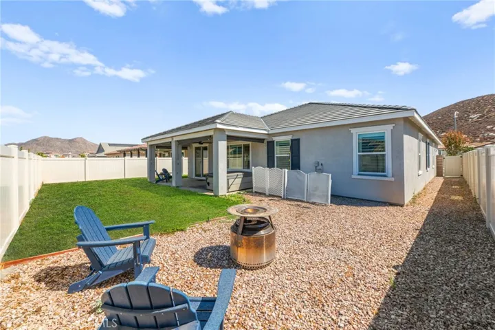 28382 Hopscotch Drive, Menifee, California 92585