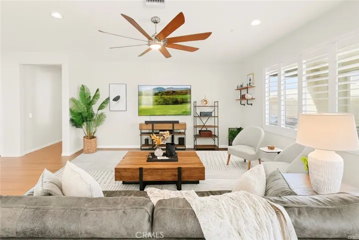 28382 Hopscotch Drive, Menifee, California 92585
