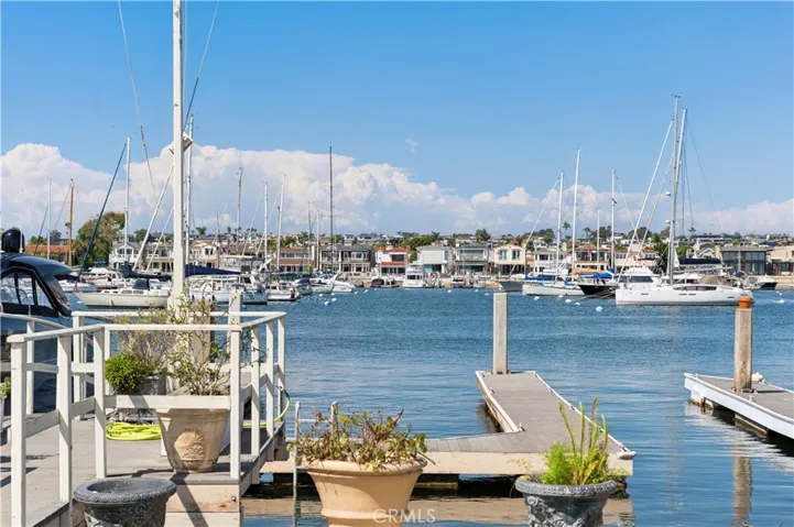 1340 W Bay Avenue, Newport Beach, California 92661