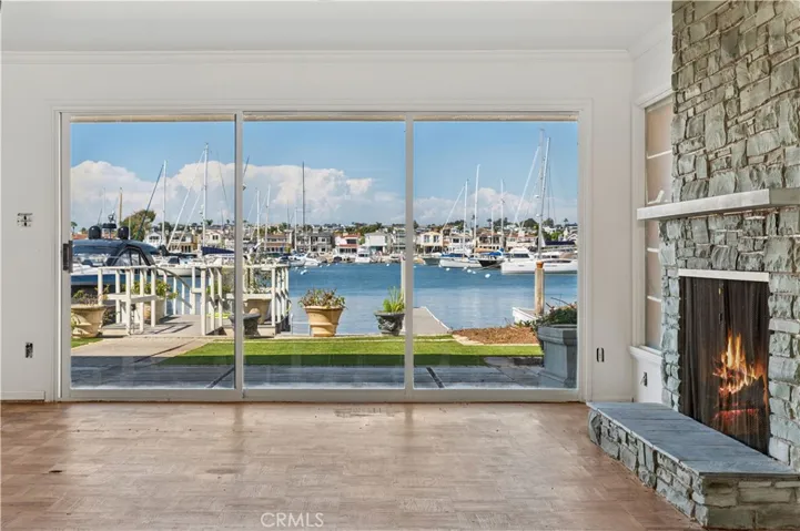 1340 W Bay Avenue, Newport Beach, California 92661