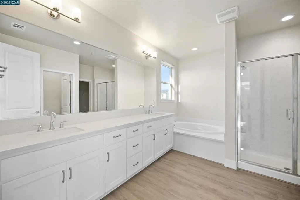 5541 Promontory Way, Antioch, California 94531 home-pic-16