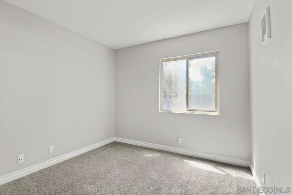 321 Rancho Dr 45, Chula Vista, California 91911 home-pic-15