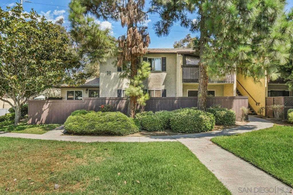 321 Rancho Dr 45, Chula Vista, California 91911 home-pic-1
