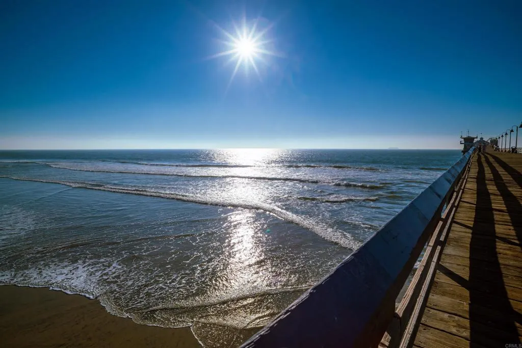 1365 Seacoast Dr E, Imperial Beach, California 91932 home-pic-2