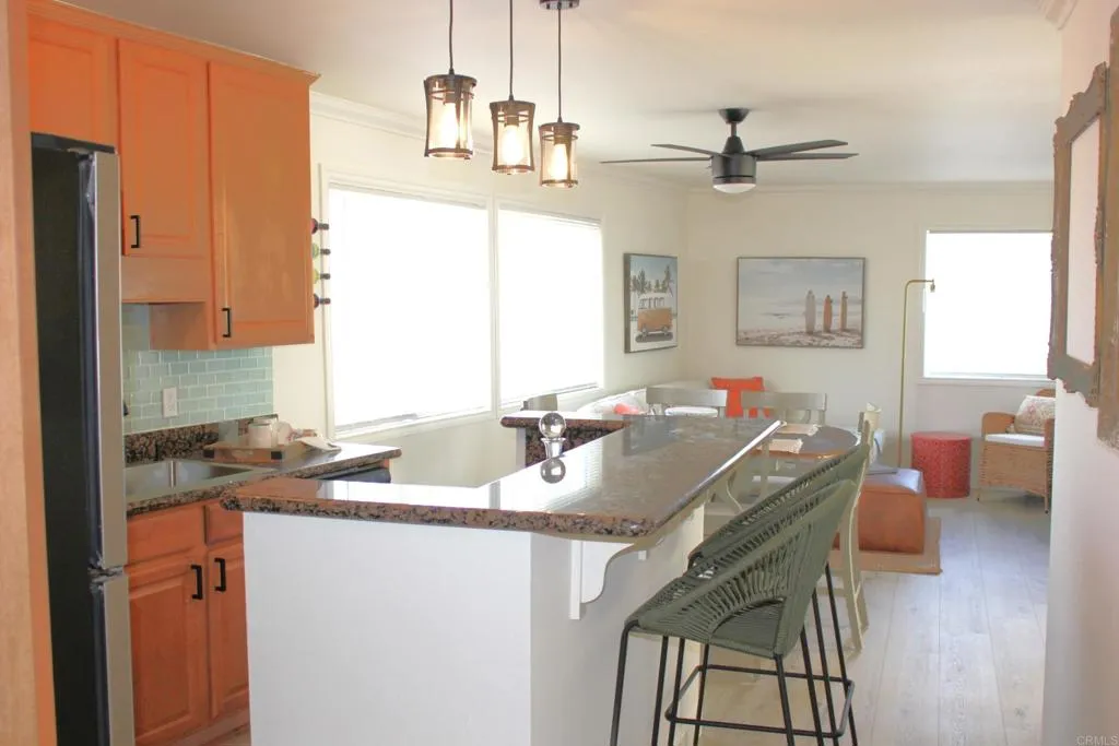1365 Seacoast Dr E, Imperial Beach, California 91932 home-pic-13