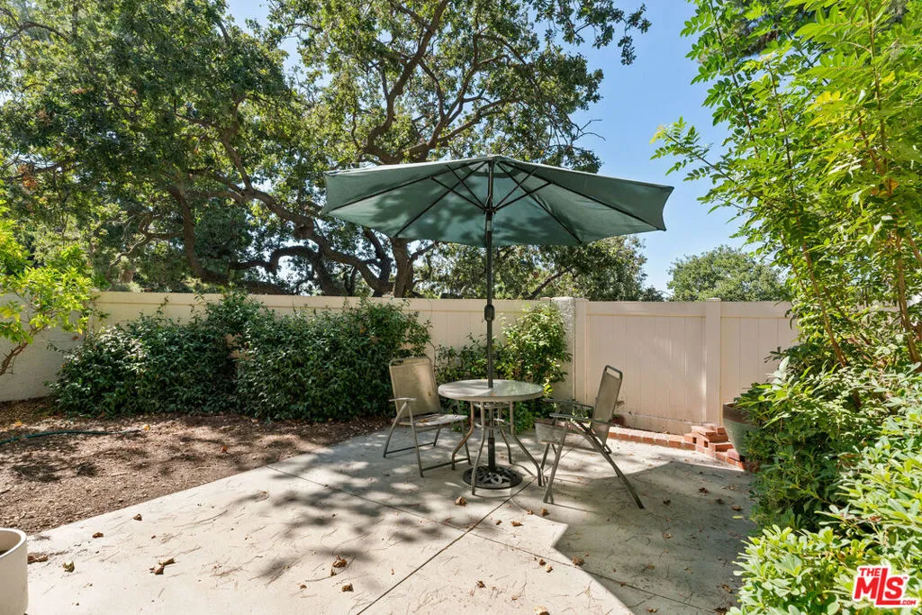 spacious Backyard