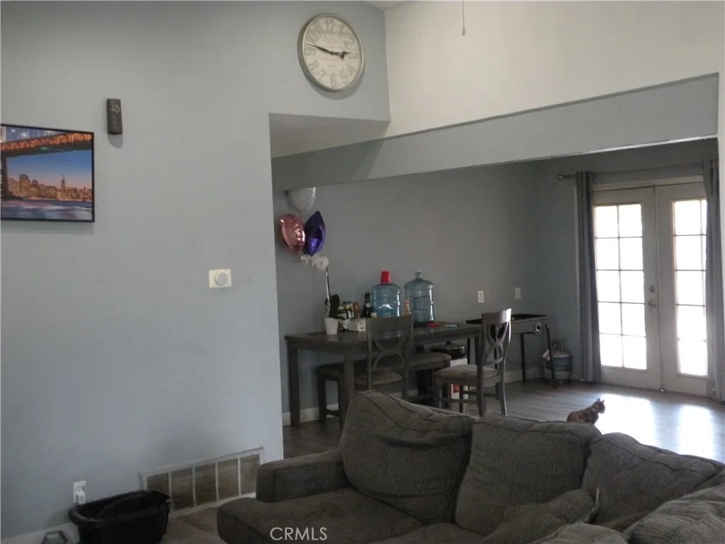 31810 Avenida La Gaviota, Cathedral City, California 92234 home-pic-3