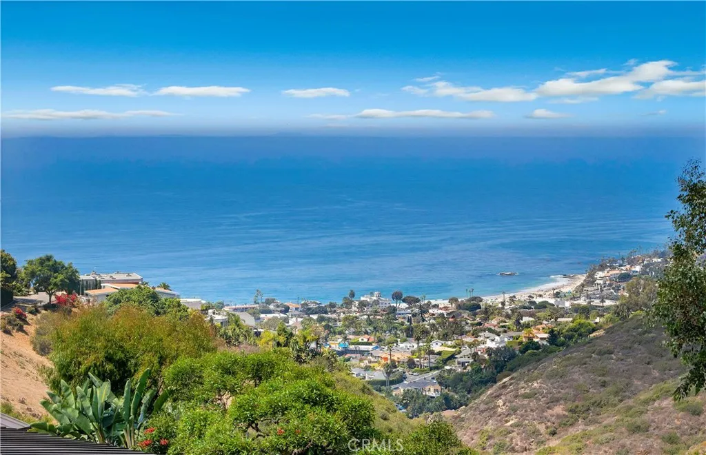 1969 San Remo Drive, Laguna Beach, California 92651 home-pic-0