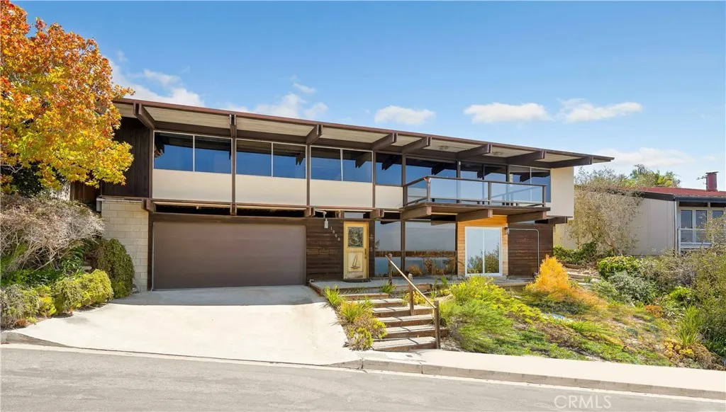 1969 San Remo Drive, Laguna Beach, California 92651 home-pic-1