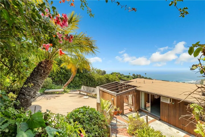 1969 San Remo Drive, Laguna Beach, California 92651