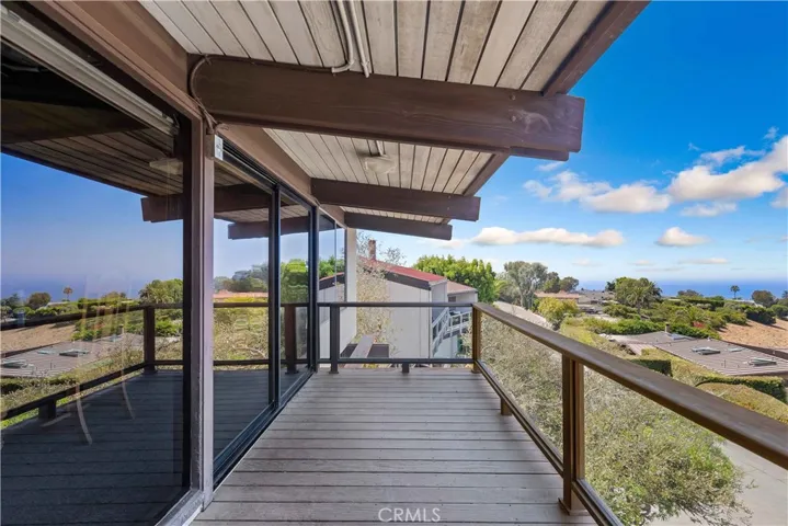 1969 San Remo Drive, Laguna Beach, California 92651