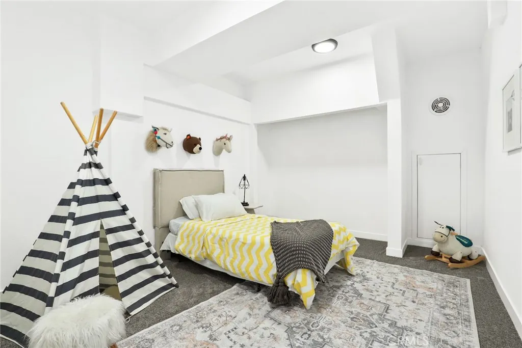 1023 Mooney Drive, Monterey Park, California 91755 home-pic-30