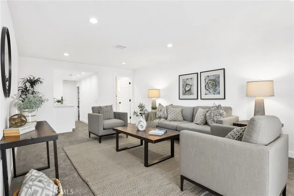 1023 Mooney Drive, Monterey Park, California 91755 home-pic-17
