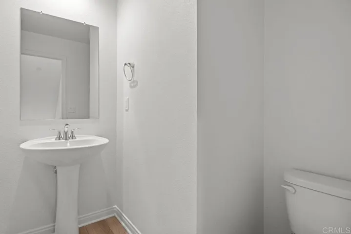 8670 Amherst Street, Santee, California 92071