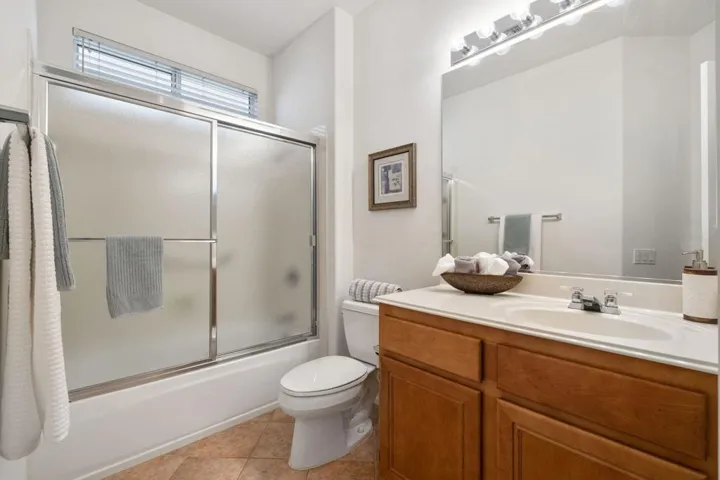 52-web-or-mls-2H8A9211