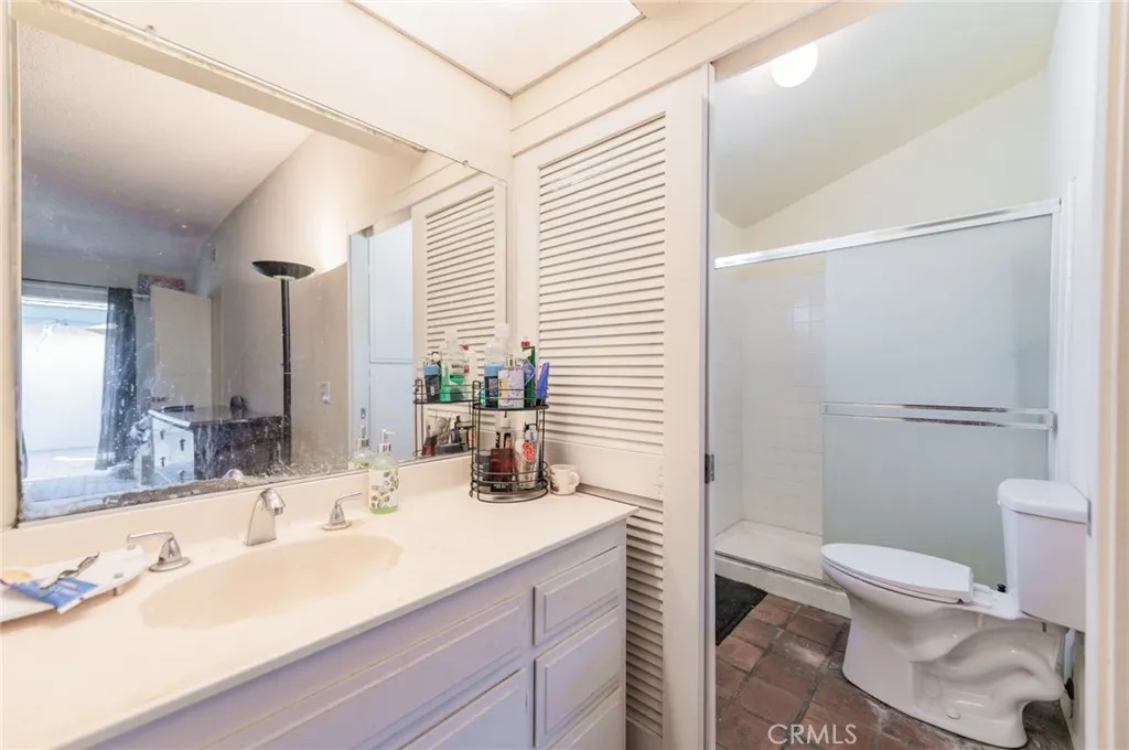 6949 Danvers Drive, Garden Grove, California 92845 home-pic-17