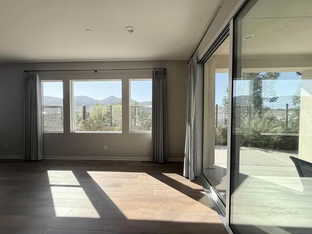 2757 Overlook Point Dr, Escondido, California 92029