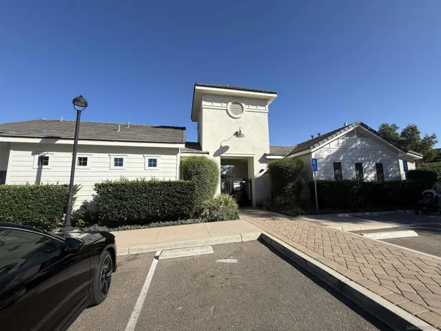 2757 Overlook Point Dr, Escondido, California 92029