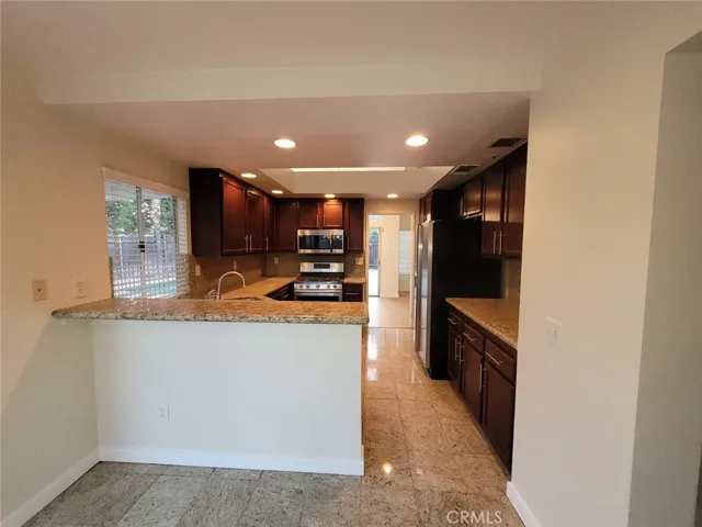 13611 Amanda Street, Fontana, California 92336