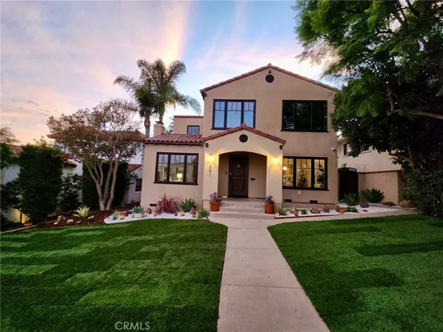 261 Granada Avenue, Long Beach, California 90803