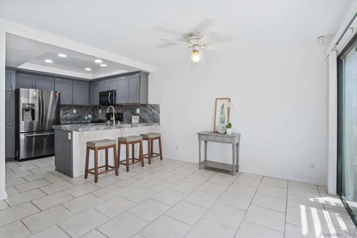 10140 Gayuba Lane, San Diego, California 92124
