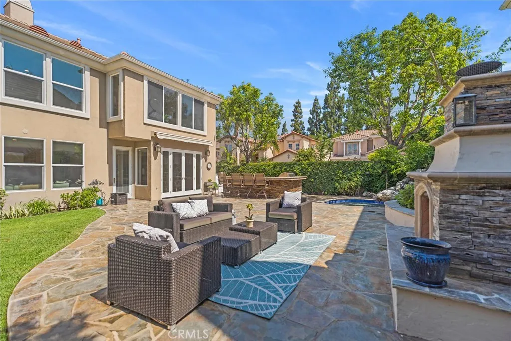 16 Spring Grv, Irvine, California 92620 home-pic-32