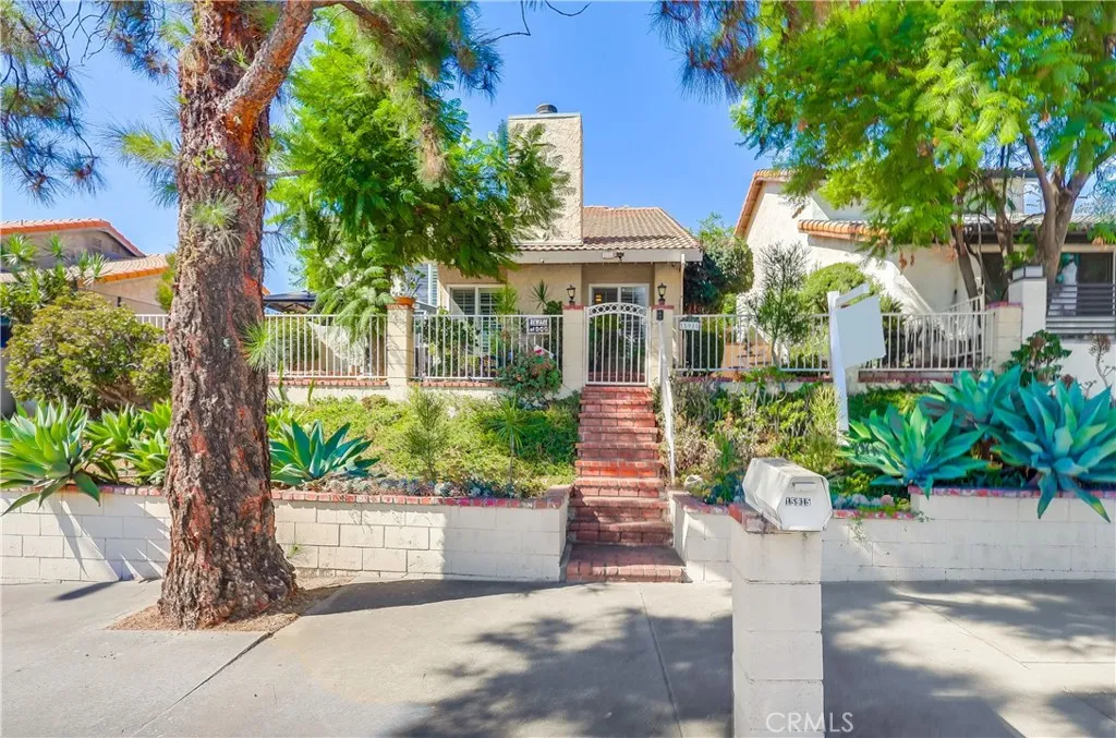 15915 Foothill Boulevard, Sylmar, California 91342, 4 Bedrooms Bedrooms, ,3 BathroomsBathrooms,Residential,For Sale,Foothill,SR25193792