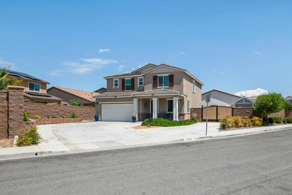 29102 Crabapple, Lake Elsinore, California 92530, 3 Bedrooms Bedrooms, ,3 BathroomsBathrooms,Residential,For Sale,Crabapple,219134531DA