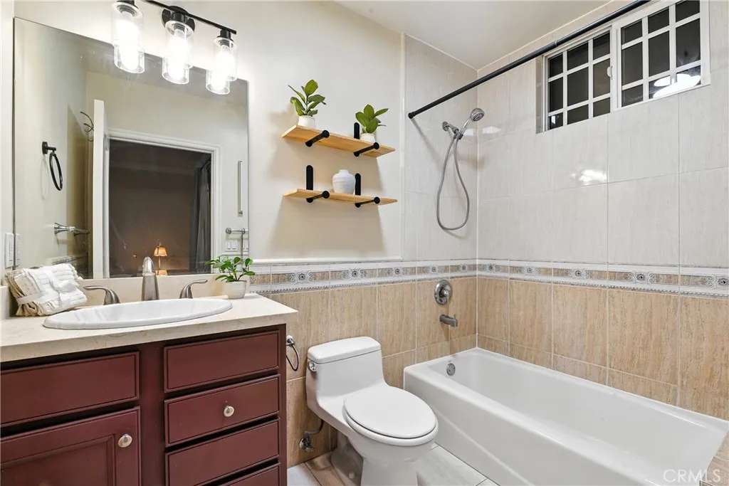 5805 Monterey Rd, Los Angeles, California 90042 home-pic-42
