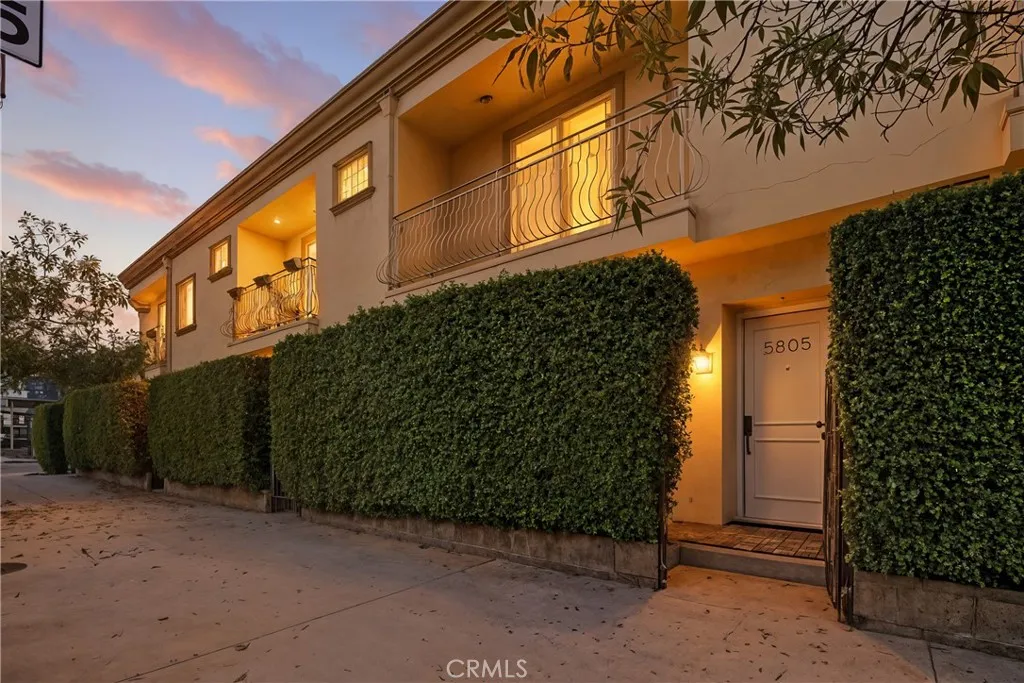 5805 Monterey Rd, Los Angeles, California 90042 home-pic-0
