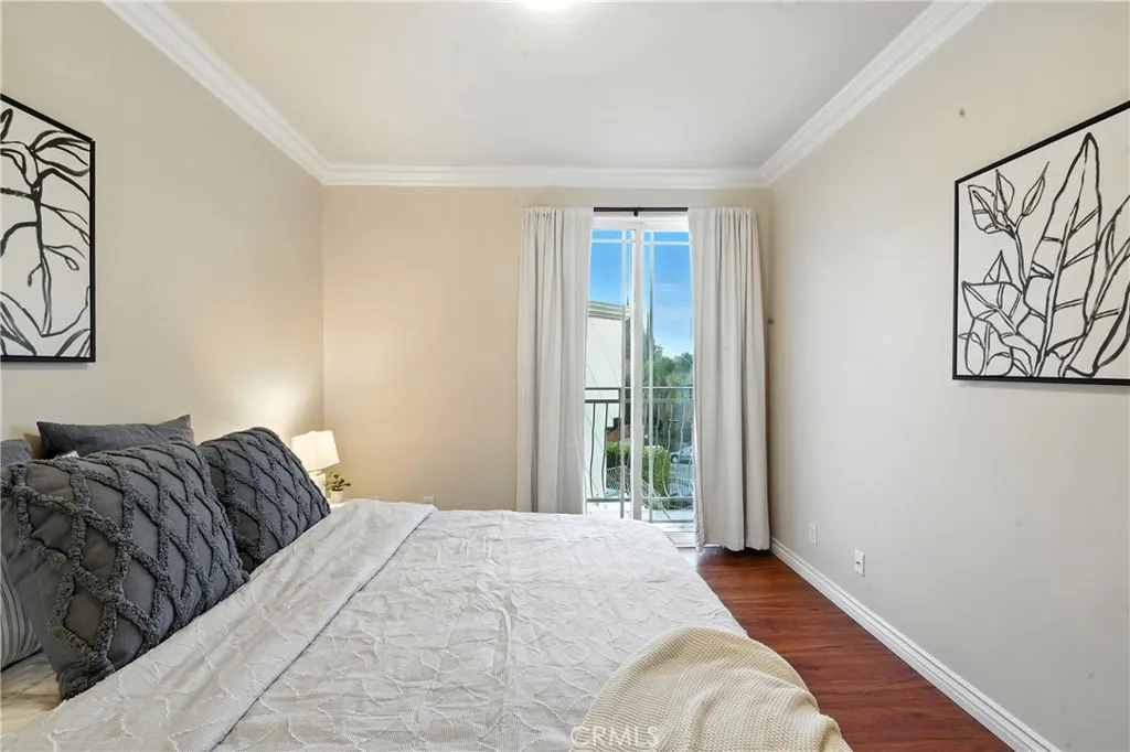 5805 Monterey Rd, Los Angeles, California 90042 home-pic-16