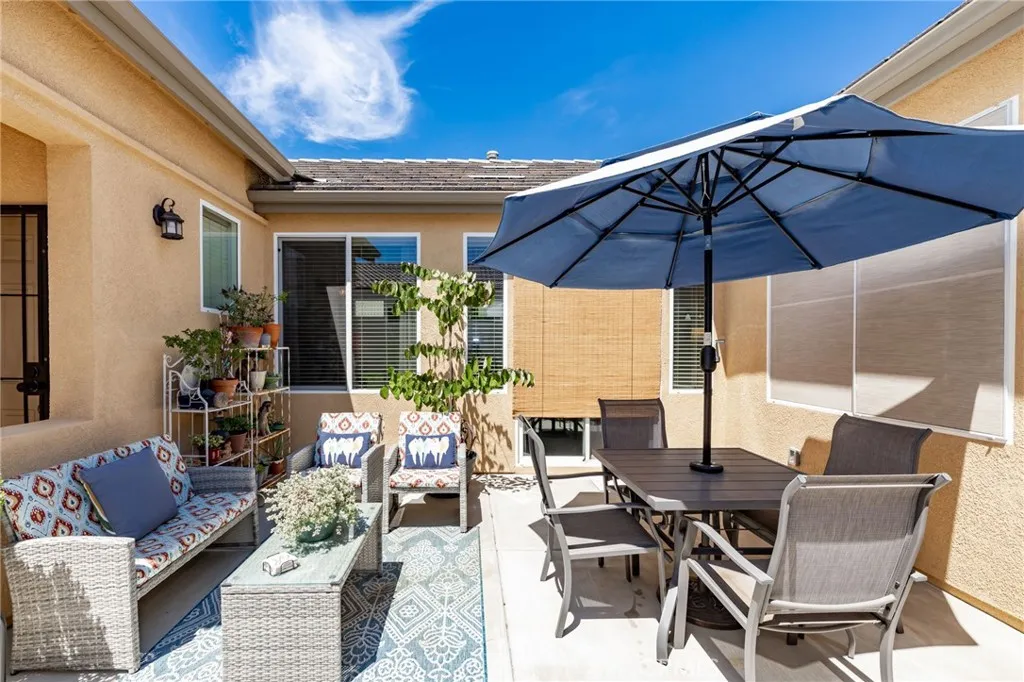 126 Thistle Creek, Beaumont, California 92223 home-pic-14
