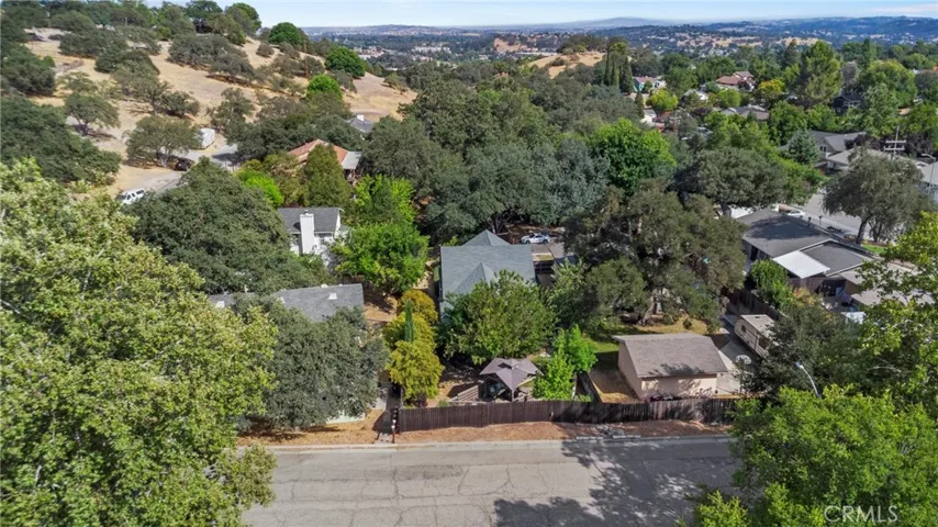 715 Leland Street, Paso Robles, California 93446