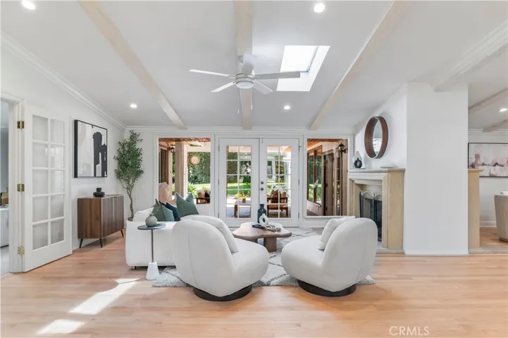6022 Elba Place, Woodland Hills, California 91367