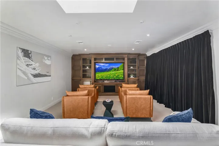 6022 Elba Place, Woodland Hills, California 91367
