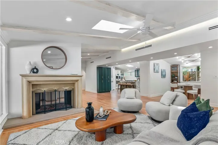 6022 Elba Place, Woodland Hills, California 91367