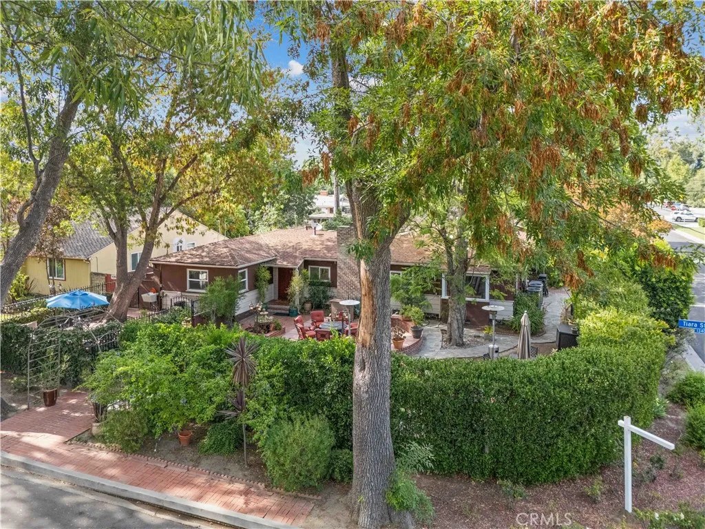 13405 Tiara Street, Valley Glen, California 91401 home-pic-62