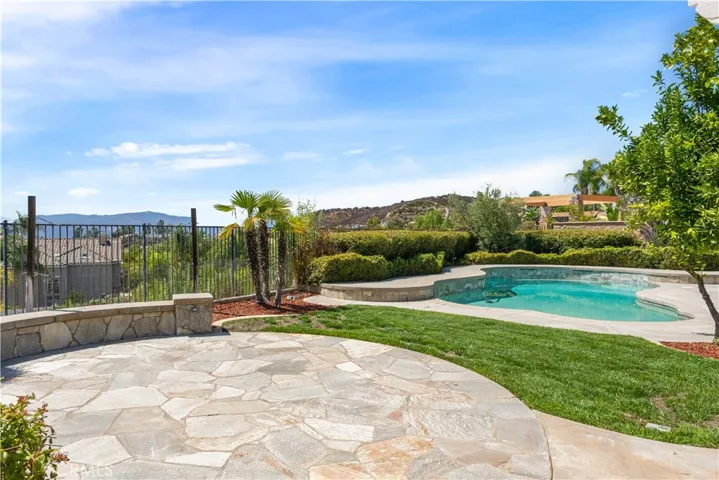 35975 Murano Street, Murrieta, California 92562