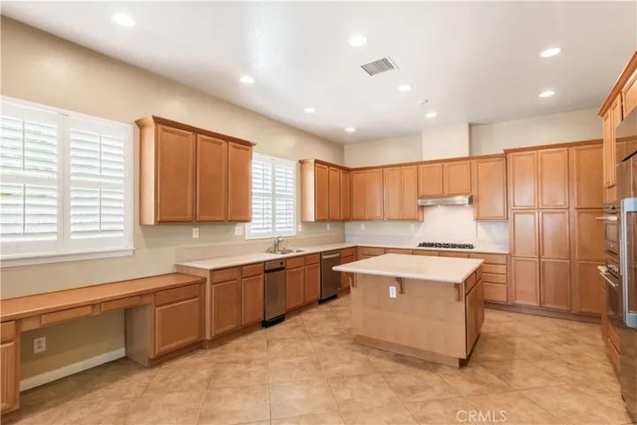 35975 Murano Street, Murrieta, California 92562