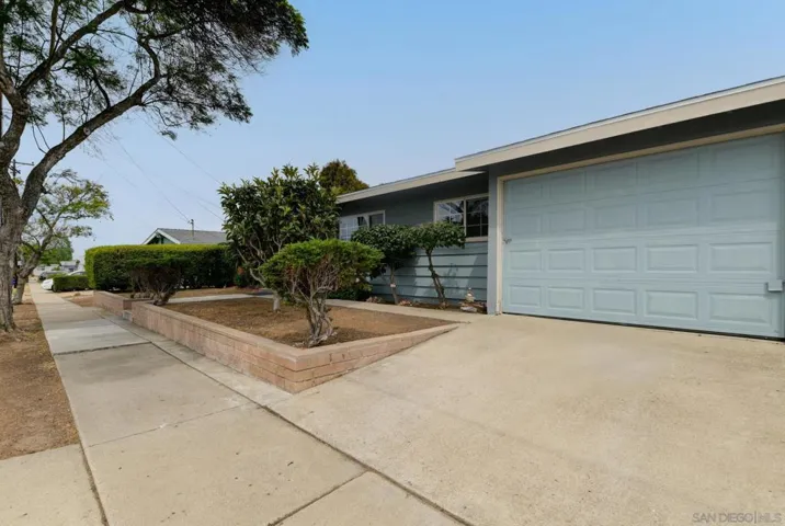 5111 Roscrea Ave, San Diego, California 92117