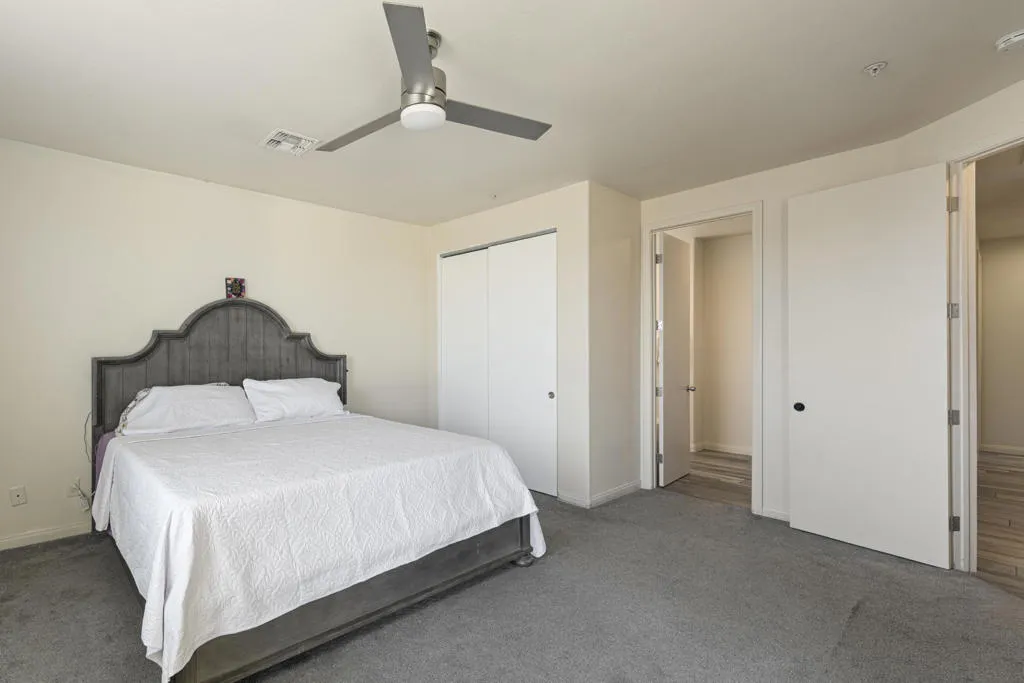 8680 Monument View Drive, Yucca Valley, California 92284 home-pic-22