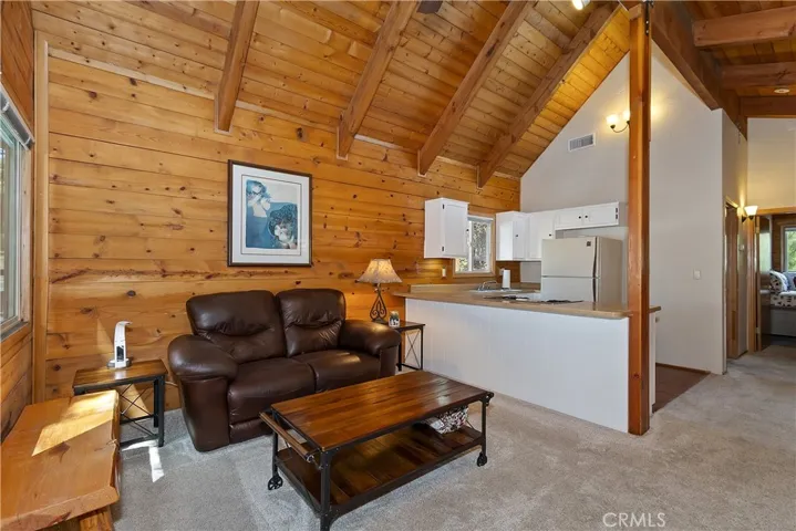 27026 Overlook Lane, Lake Arrowhead, California 92352