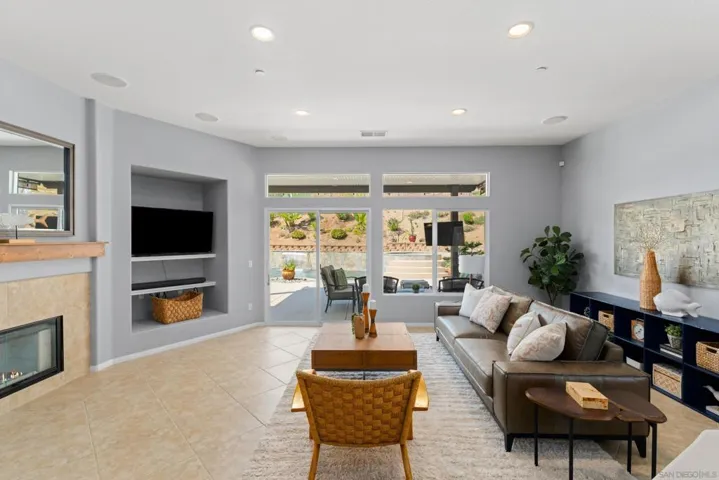 14510 Red Hawk Ln, Poway, California 92064
