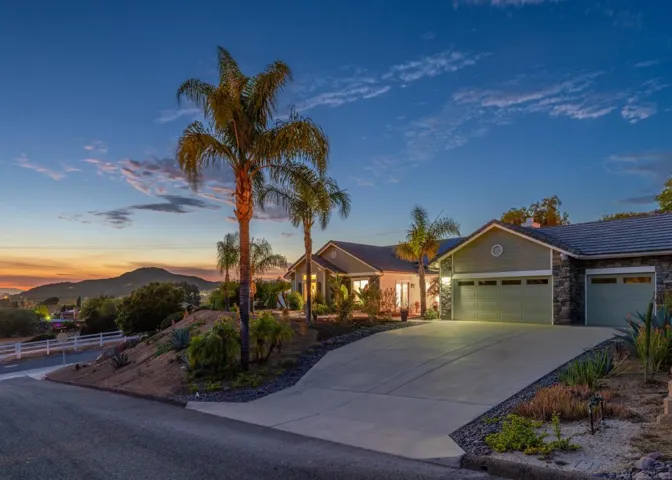 14510 Red Hawk Ln, Poway, California 92064