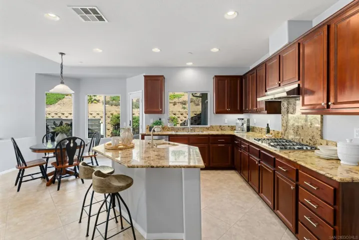 14510 Red Hawk Ln, Poway, California 92064