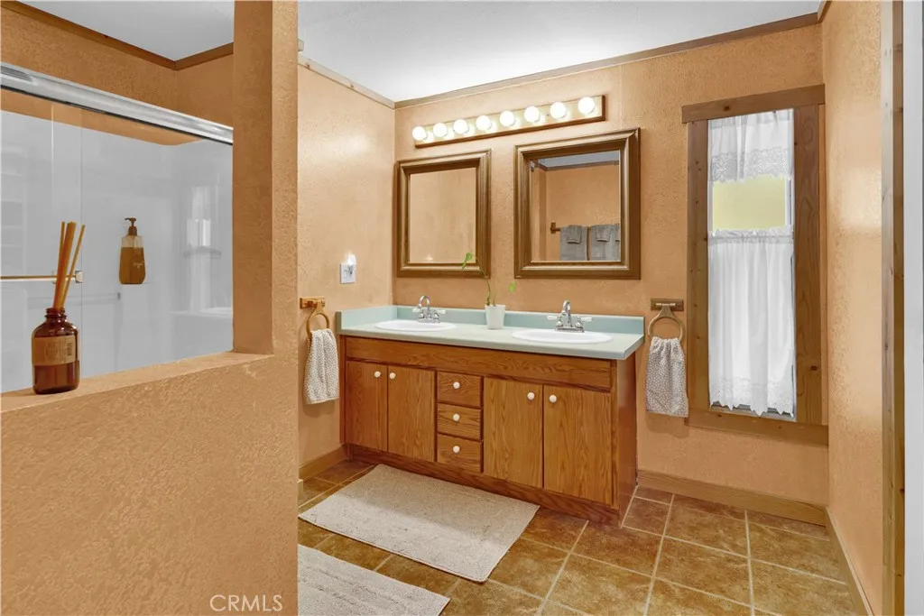4653 Green Pine Lane, Paso Robles, California 93446 home-pic-22