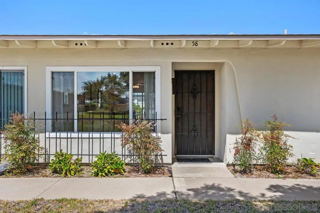 3902 Vista Campana N 58, Oceanside, California 92057 home-pic-16