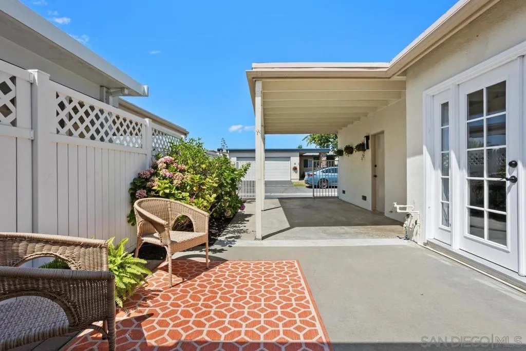 3902 Vista Campana N 58, Oceanside, California 92057 home-pic-20